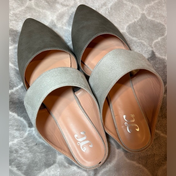 Journee Collection Shoes - JC Journee Collection Women’s Pointed Toe Mule Flats in Faux Suede- Size 12